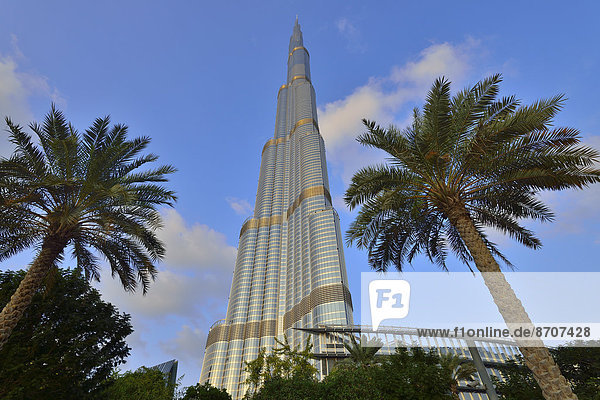 Burj Khalifa  828 m  Downtown  Dubai  Vereinigte Arabische Emirate