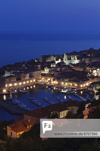 Hafen Geschichte Kroatien Dalmatien Dubrovnik Abenddämmerung alt