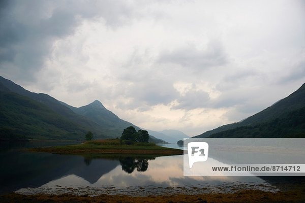 Berge und Seen  Schottland