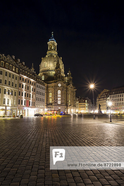 Neumarkt square with Frauenkirche church at night  historic centre  Dresden  Saxony  Germany