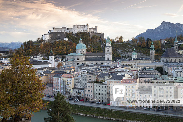 Berg Festung Kathedrale Ansicht Österreich Salzburg Land Salzburg