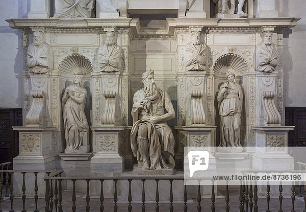 Juliusgrabmal von Michelangelo  Basilica di San Pietro in Vincoli  Rom  Latium  Italien