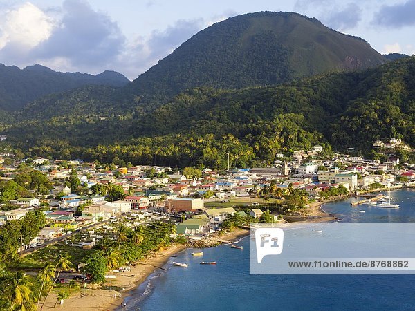 Karibik  St. Lucia  Blick auf Soufriere