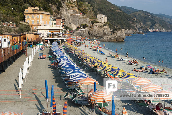 Beach  Monterosso al Mare  Italian Riviera  Cinque Terre  Unesco World Heritage Site  Liguria  Italy