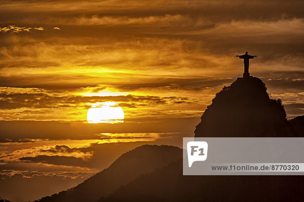 Christusstatue  Corcovado  Rio de Janeiro  Brasilien