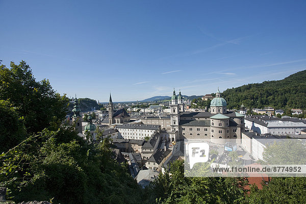 Österreich  Salzburger Land  Salzburg  Altstadt und Salzburger Dom