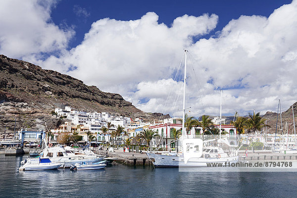 Boote im Hafen  Puerto de Mogán  Gran Canaria  Kanarische Inseln  Spanien