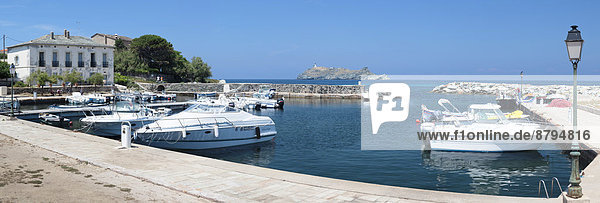 Frankreich Absperrung Jachthafen Insel Korsika