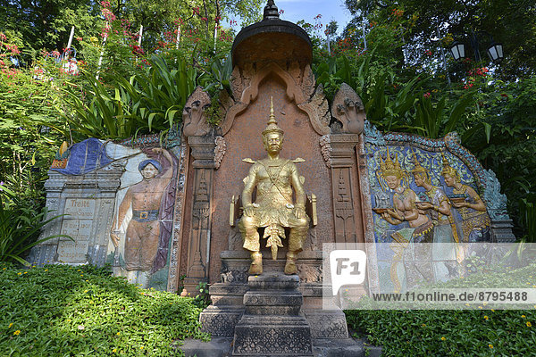 Bas-relief and statue of King Sisowath on the hill of Wat Phnom  Phnom Penh  Cambodia