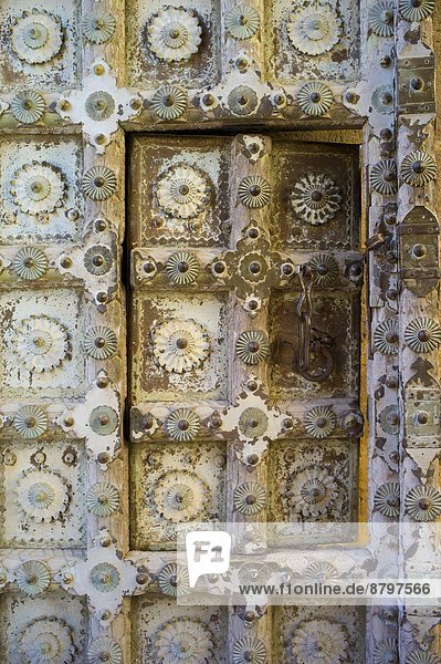 Tür  verziert  Festung  Jodhpur  Rajasthan
