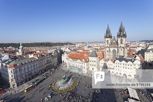 View over the Old Town Square (Staromestske namesti) with Tyn Cathedral  Jan Hus Monument and street cafes  Prague  Bohemia  Czech Republic  Europe