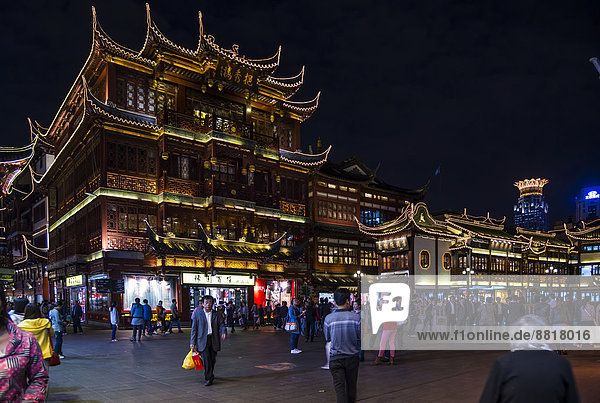 beleuchtet Tradition Nacht Gebäude Geschichte China Shanghai