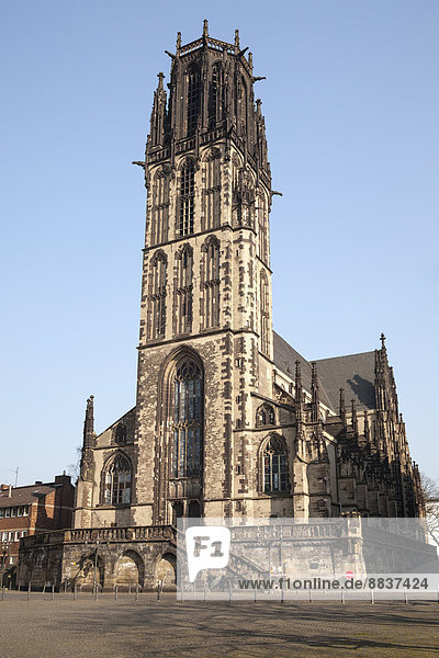 Deutschland  Nordrhein-Westfalen  Duisburg  Blick zur Salvator-Kirche