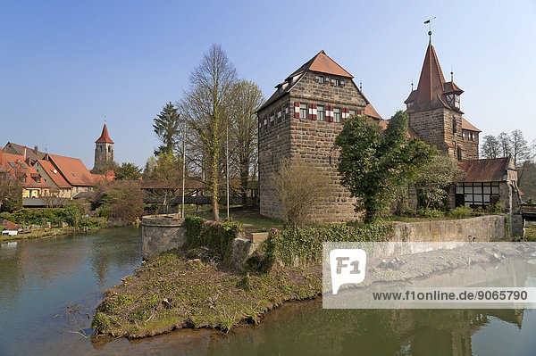 Das Wenzelschloss  ehemalige Kaiserresidenz  14. Jhd.  Schlossinsel  Lauf an der Pegnitz  Mittelfranken  Bayern  Deutschland