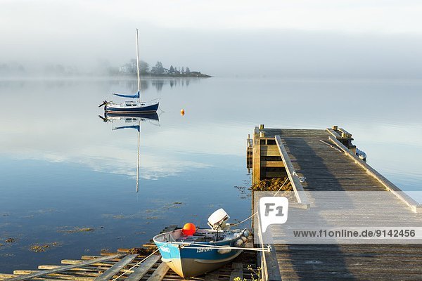 Sonnenaufgang Morgendämmerung Tretboot Dock Kanada Nova Scotia Neuschottland