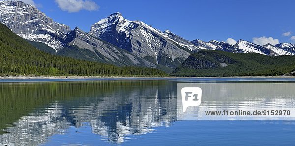 Spritzer  See  Kananaskis Country  Alberta  Kanada