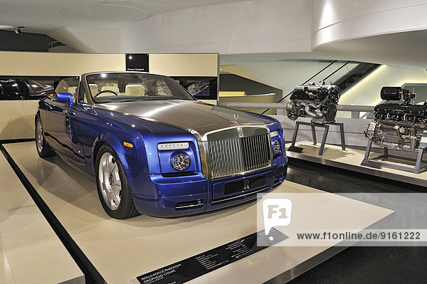 Rolls-Royce  Phantom Drophead-Coupe von 2007  BMW-Museum  München  Oberbayern  Bayern  Deutschland