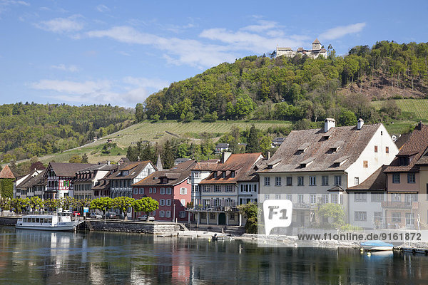 Palast Schloß Schlösser Boot Fluss landen Bank Kreditinstitut Banken Stein am Rhein Schweiz