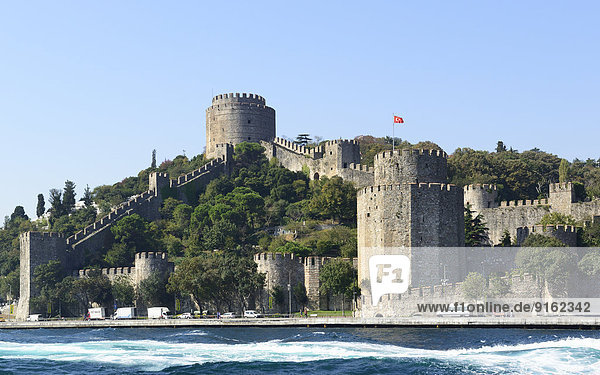 Rumeli Hisari  Europäische Festung  Sariyer  Bosporus  Istanbul  europäischer Teil  Türkei