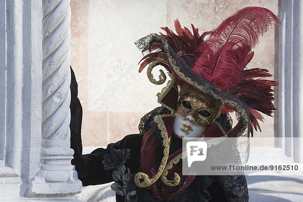 Venetian carnival costume and mask  Carnival of Venice  Venice  Veneto  Italy