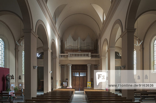 Kirche S. Antonio da Padova,  von Mussolini veranlasst,  Architekt Cesare Bazzani,  1934,  Predappio,  Emilia-Romagna,  Italien