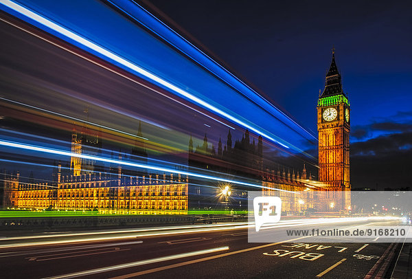 Langzeitaufsicht des Verkehrs durch Big Ben London Großbritannien