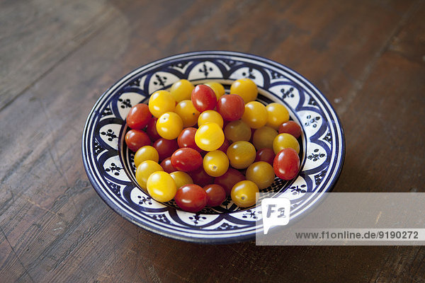 Close-up of cherry tomatoes in plate