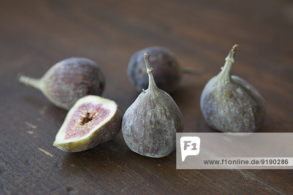Figs on wooden table