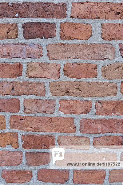 Mauer aus rötlichen Backsteinen  Karlskrona  Blekinge län  Schweden