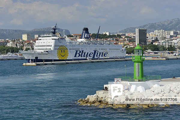 Fähre blau verschiffen Betrieb Kroatien Linie