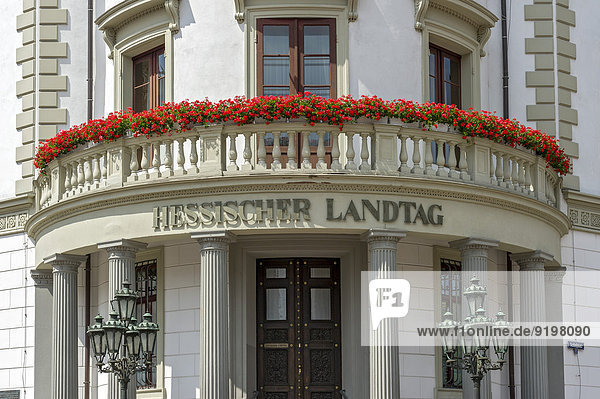 Portal  Hessischer Landtag im Stadtschloss Wiesbaden  Wiesbaden  Hessen  Deutschland