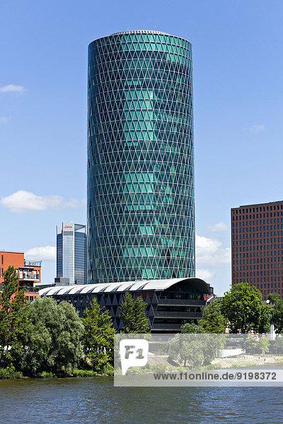 The River Main and Westhafen Tower  Frankfurt am Main  Hesse  Germany