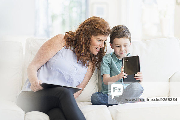 benutzen Sohn Tablet PC 5-9 Jahre 5 bis 9 Jahre Mutter - Mensch