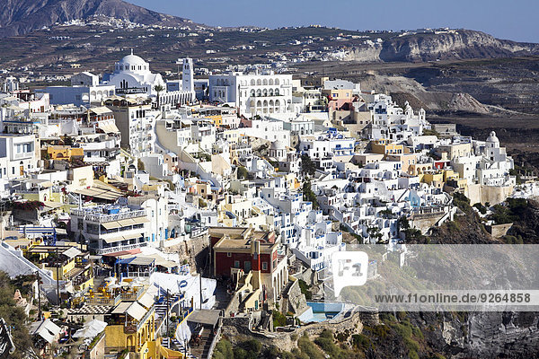 Griechenland  Kykladen  Santorini  Blick nach Fira