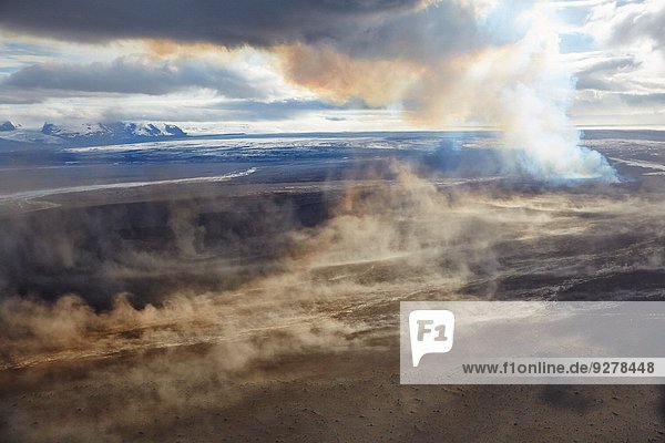 Vulkan Bardarbunga  Sandsturm am Lavafeld Holuhraun am 02.09.2014  Island