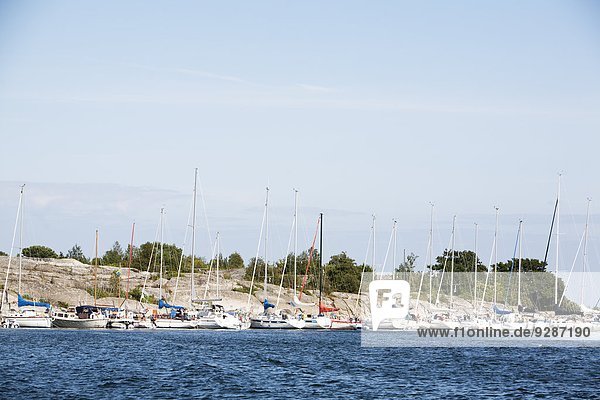Fischereihafen, Fischerhafen, Motorjacht, vertäut