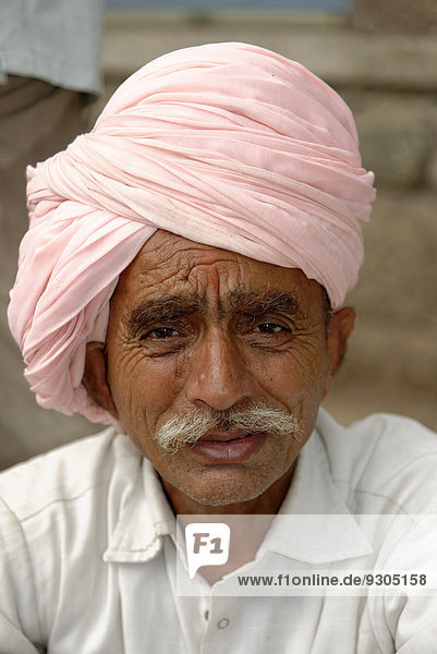 Portrait  älterer Inder  Aurangabad  Maharashtra  Indien