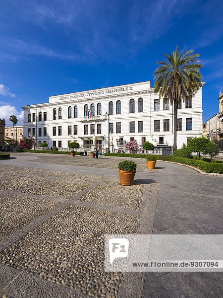 Das Gymnasium Liceo Classico Vittoria Emanuele II  Corso Vittorio Emanuele  Palermo  Sizilien  Italien
