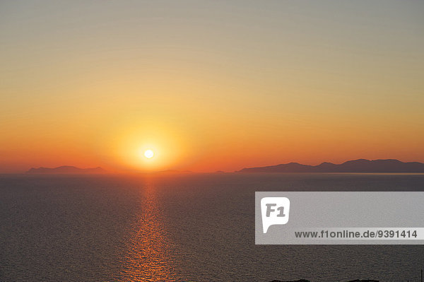 Außenaufnahme Europa Abend Sonnenuntergang niemand Stimmung Insel Griechenland Santorin Kykladen griechisch Mittelmeer Oia Ia
