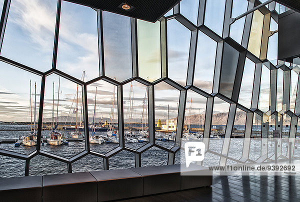 Reykjavik Hauptstadt Hafen Konzerthaus Europa Attraktivität Architektur Fassade Hausfassade innerhalb Sehenswürdigkeit Konzertsaal Harfe Harpa Island modern