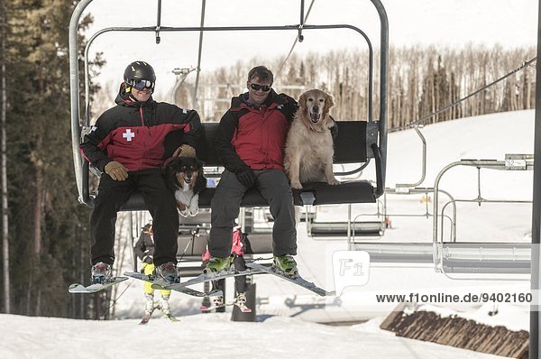 arbeiten suchen Hund Wintersportort Ski 2 Spitzkoppe Afrika Wachmann Crested Butte