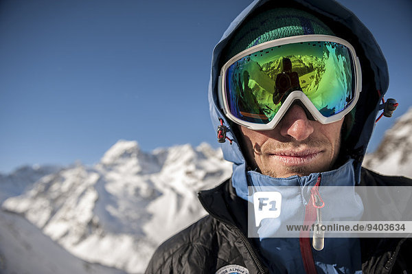 Führung Anleitung führen führt führend Portrait nehmen über Berg Tagesausflug Alpen Ski Italienisch