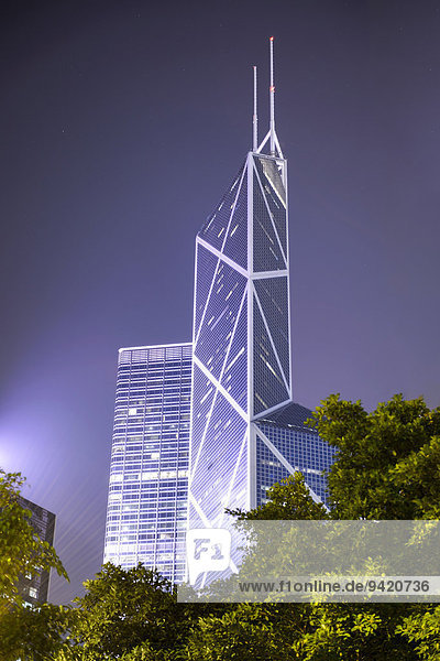 Turm der Bank of China bei Nacht  Central District  Hongkong  China