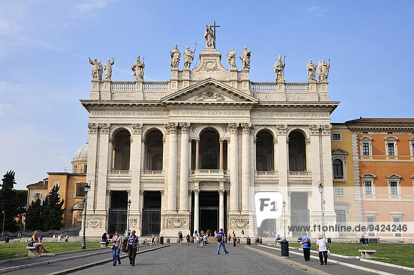 Kirche  Bischofssitz  San Giovannini in Laterano  Rom  Latium  Italien