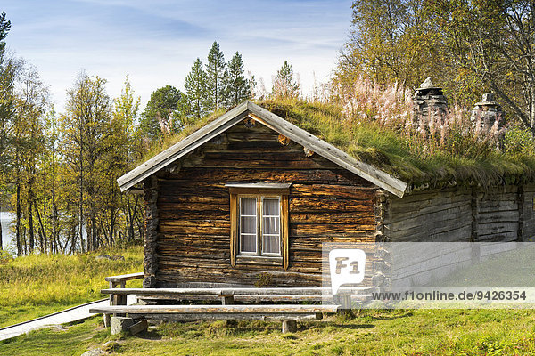 Uralte  grasbewachsene Almhütte  Gutulisetra  Gutulia-Nationalpark  Engerdal  Hedmark  Norwegen