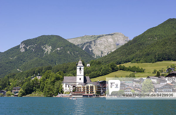 Mt Schafberg  Hotel Weißes Rössel and the pilgrimage church  Wolfgangsee Lake  St. Wolfgang  Salzkammergut  Upper Austria  Austria