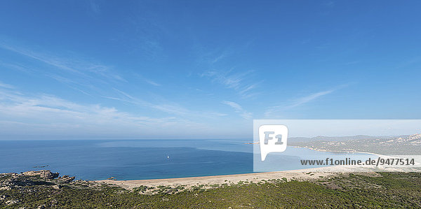 Küste mit langem Sandstrand  Sartène  Korsika  Frankreich  Europa