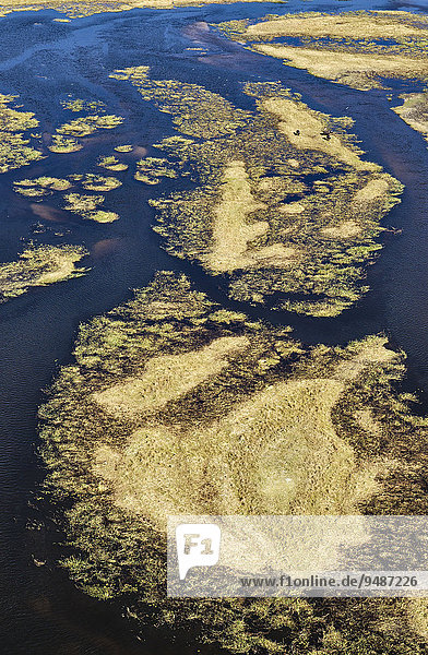 Luftbild  der Gomoti mit seinen Kanälen und Inseln  Okavango Delta  Botswana  Afrika