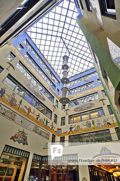 Specks Hof  atrium  oldest surviving passage  built from 1909 to 1929  renovated in the early 1990s  Leipzig  Saxony  Germany  Europe