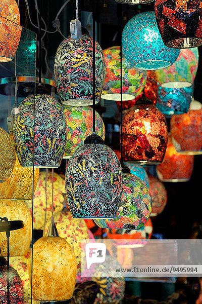 Farbaufnahme Farbe hängen Lampe Laden Decke Iran Isfahan